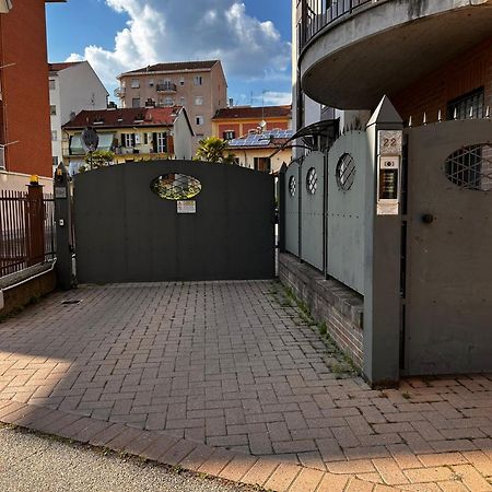 Bon Bon Del Viale-Con Posto Auto Privato Apartment Asti Exterior photo